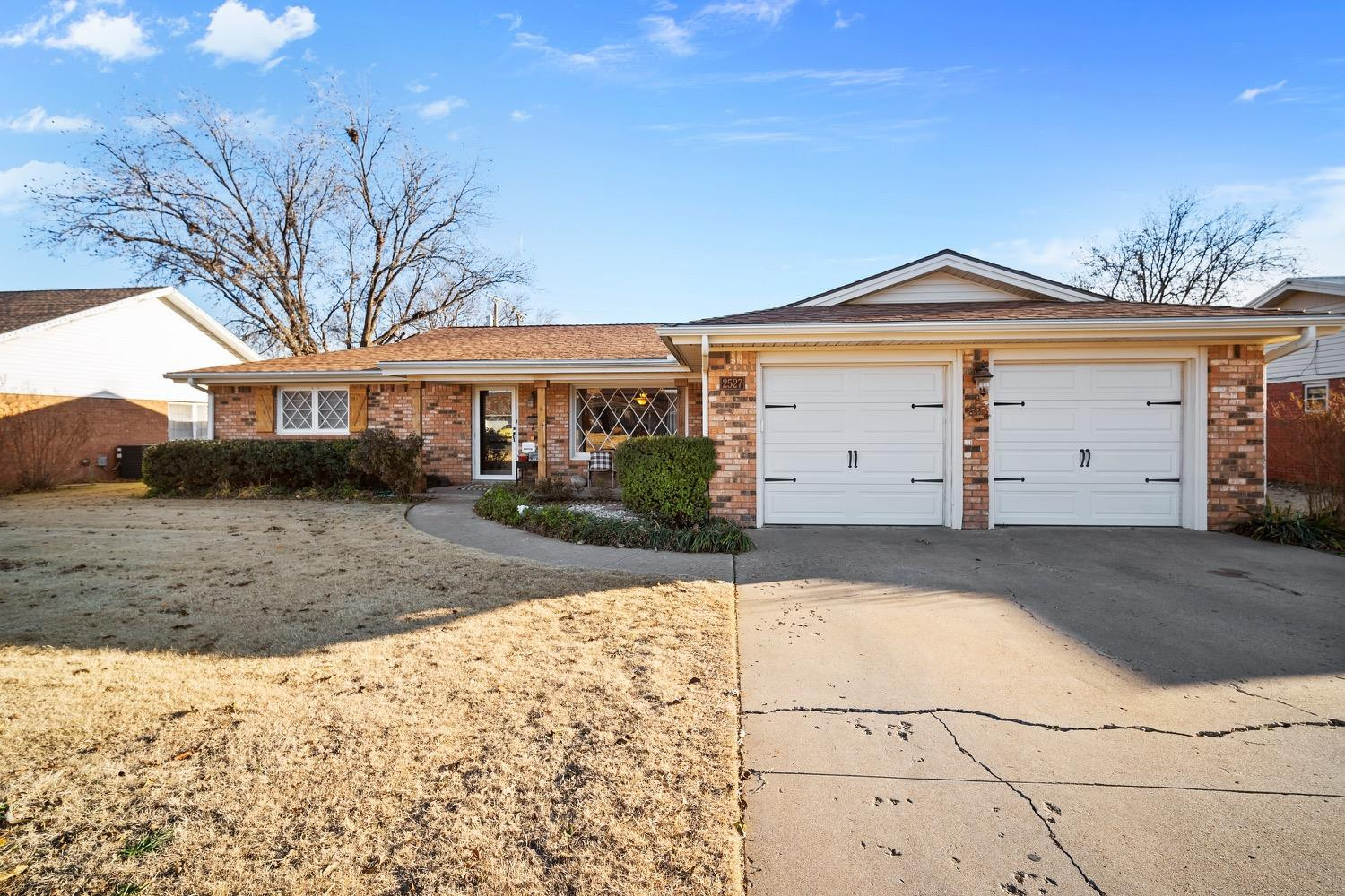 2527 69th Street Lubbock, TX 79413 - Photo 2 of 28 Photo 2
