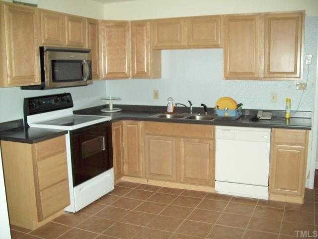 425 Ridgefield Road Chapel Hill, NC 27517 - Photo 7 of 7 Gallery Image 7