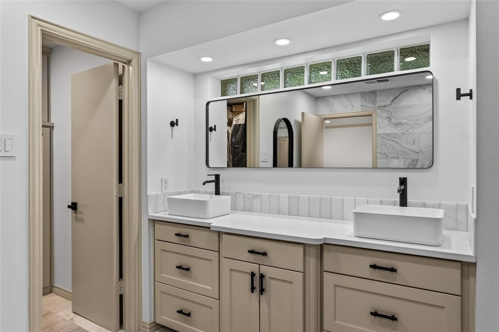 7108 Hunters Ridge Drive Dallas, TX 75248 - Photo 25 of 40