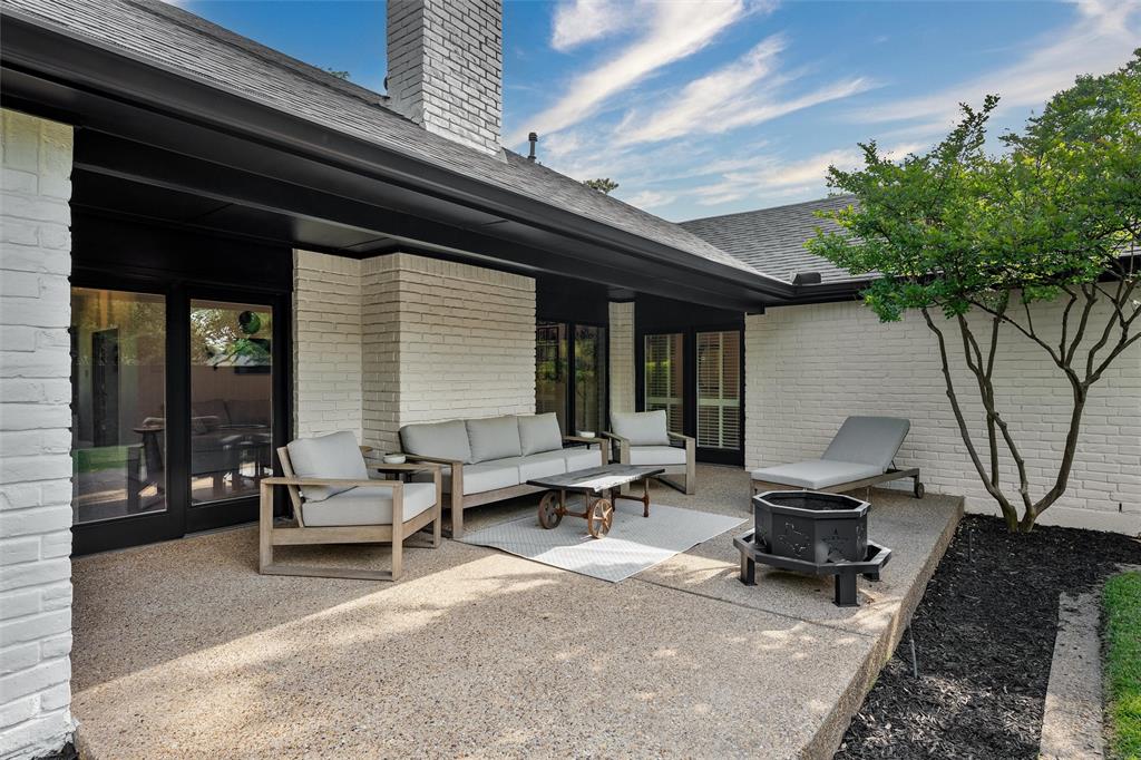 7108 Hunters Ridge Drive Dallas, TX 75248 - Photo 35 of 40