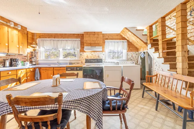 $239,000 | 18 Green Street, Dover-Foxcroft, ME 04426