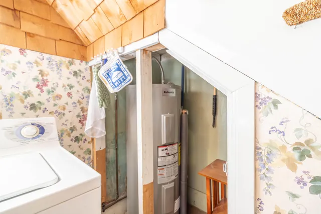 $239,000 | 18 Green Street, Dover-Foxcroft, ME 04426