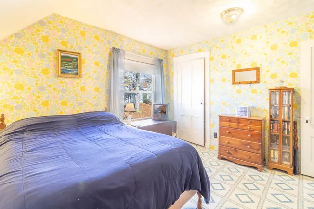 $239,000 | 18 Green Street, Dover-Foxcroft, ME 04426