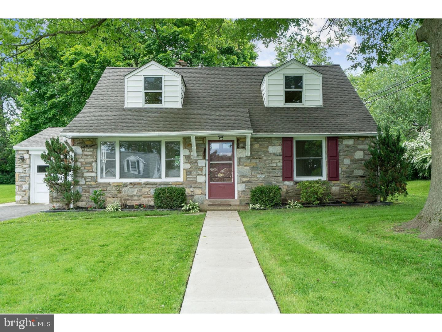 410 Suffolk Road Flourtown, PA 19031 - Photo 1 of 21