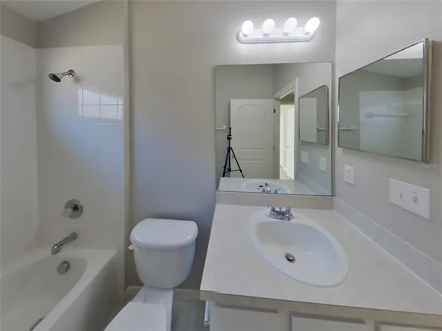 $2,039 | Undisclosed Address, Spring Hill, FL 34609