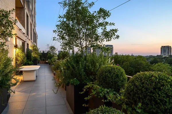 $7,495,000 | 4205 Buena Vista Street, Unit 302, Dallas, TX 75205