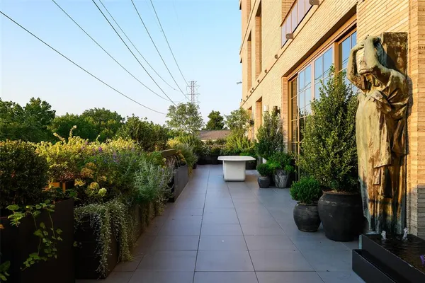 $7,495,000 | 4205 Buena Vista Street, Unit 302, Dallas, TX 75205