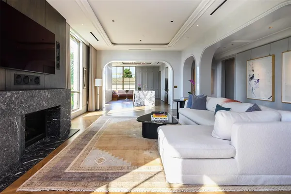 $7,495,000 | 4205 Buena Vista Street, Unit 302, Dallas, TX 75205