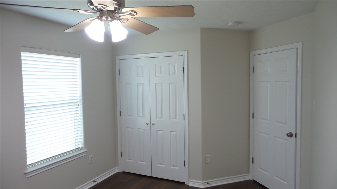 114 Rugen Lane College Station, TX 77845 - Photo 14 of 22 a view of an empty room with a window