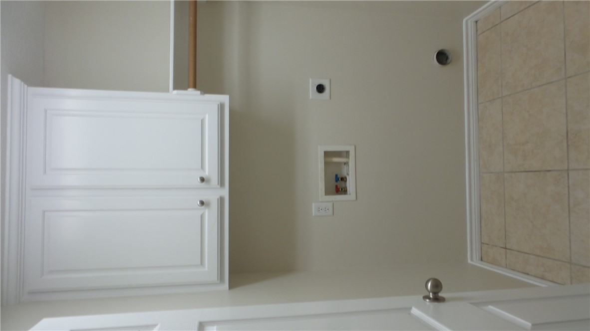 114 Rugen Lane College Station, TX 77845 - Photo 10 of 22 a view of cabinets