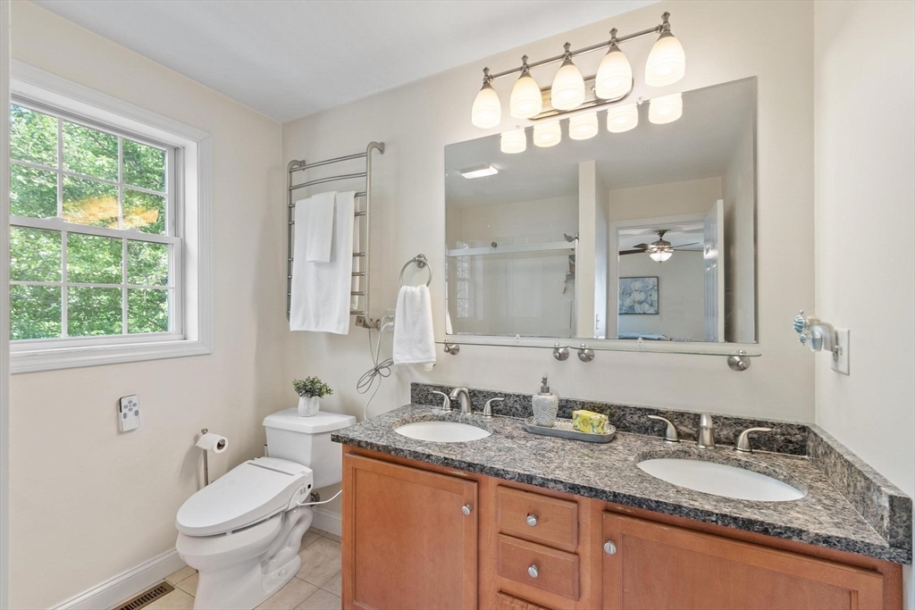 83 Pleasant Street Ayer, MA 01432 - Photo 21 of 41