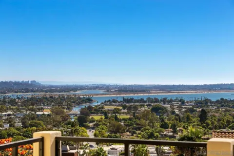 $3,575,000 | 2481 La Marque Street, San Diego, CA 92109