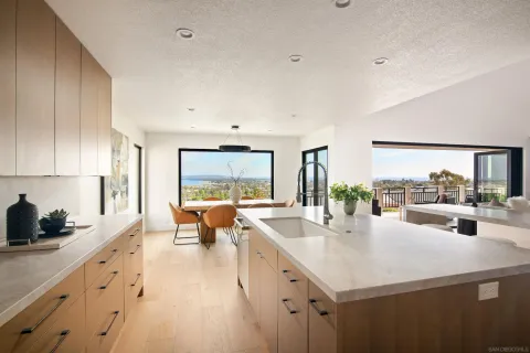 $3,875,000 | 2481 La Marque Street, San Diego, CA 92109