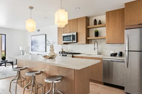 $3,875,000 | 2481 La Marque Street, San Diego, CA 92109