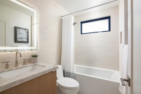 $3,575,000 | 2481 La Marque Street, San Diego, CA 92109