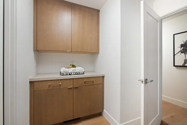 $3,875,000 | 2481 La Marque Street, San Diego, CA 92109