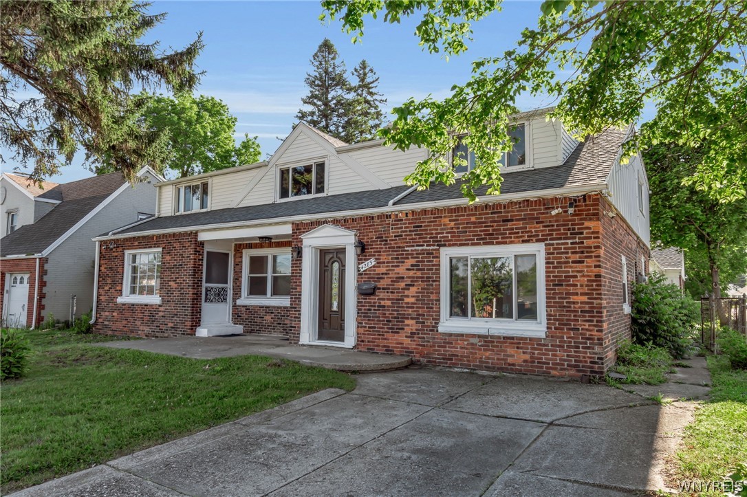 4289 Union Road Cheektowaga, NY 14225 - Photo 1 of 50