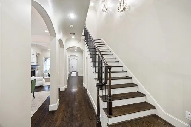 $980,000 | 2145 Fairview Street, Houston, TX 77019