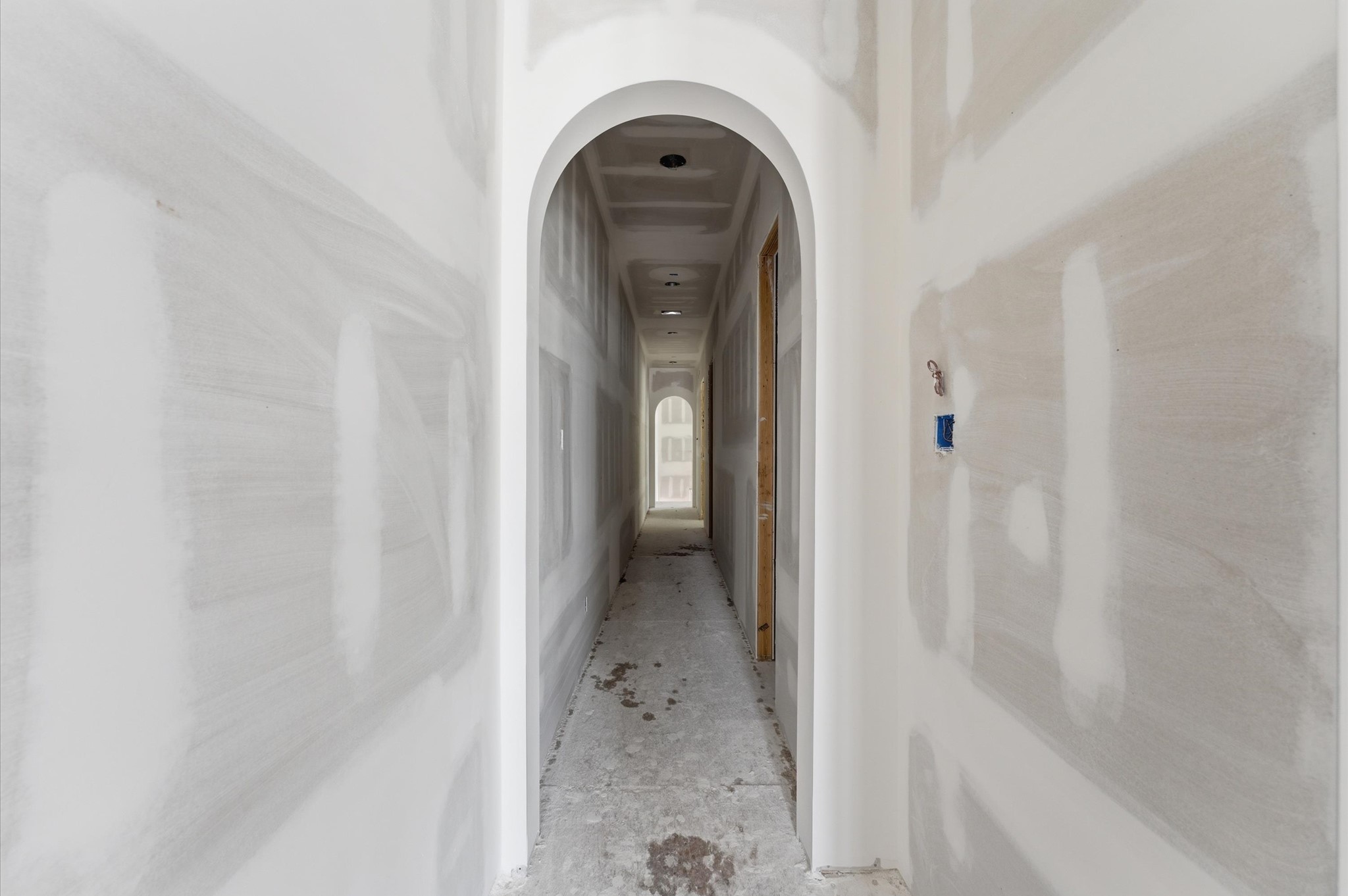112 East 27th Street Houston, TX 77008 - Photo 19 of 43 a view of livingroom with a sink