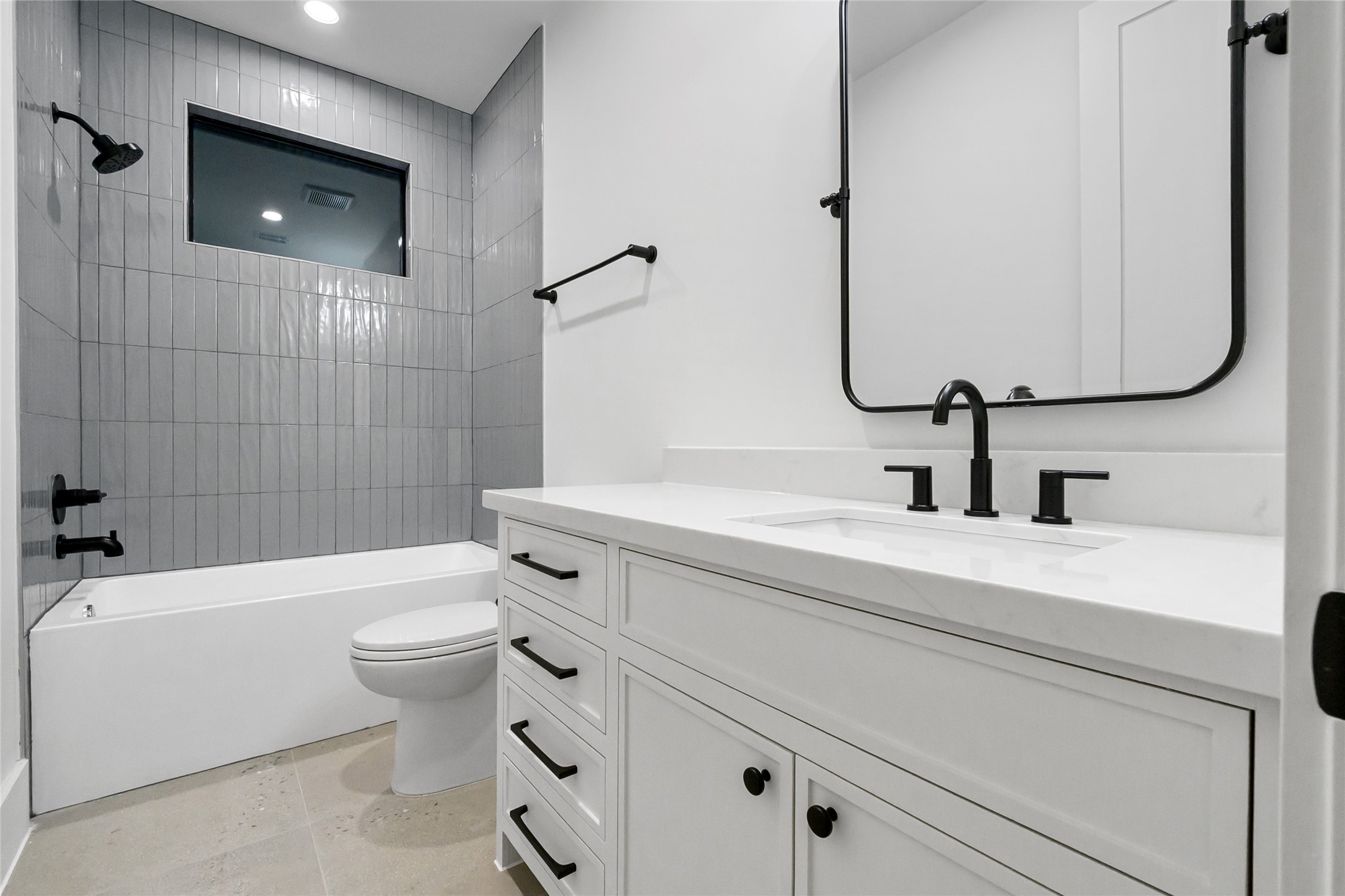 112 East 27th Street Houston, TX 77008 - Photo 38 of 43 a bathroom with a sink a toilet and shower