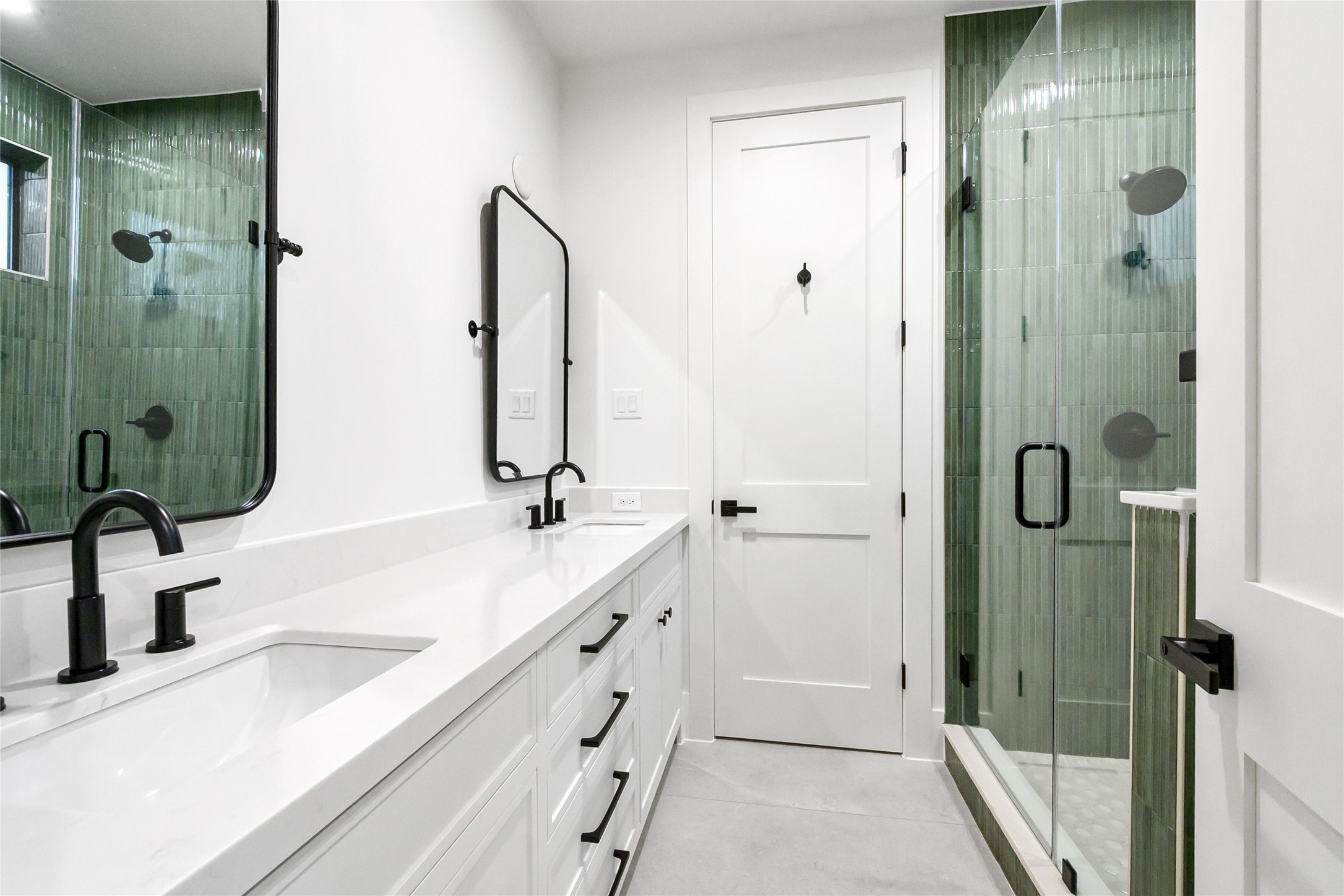 112 East 27th Street Houston, TX 77008 - Photo 40 of 43 a bathroom with a double vanity sink mirror and shower