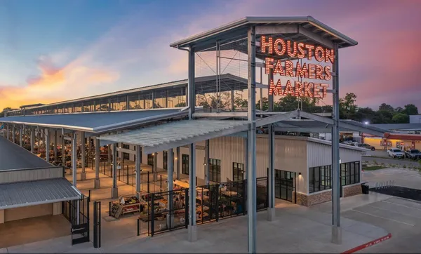 $999,990 | 112 East 27th Street, Houston, TX 77008