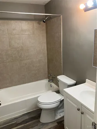 $1,000 | 2662 Lincoln Avenue, Granite City, IL 62040