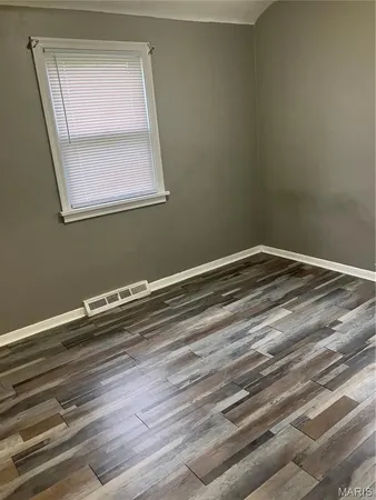 $1,000 | 2662 Lincoln Avenue, Granite City, IL 62040