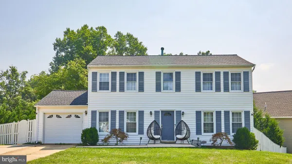 $1,149,000 | 9609 Podium Drive, Vienna, VA 22182