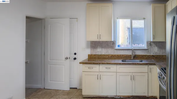 $478,000 | 1601 79th Avenue, Oakland, CA 94621