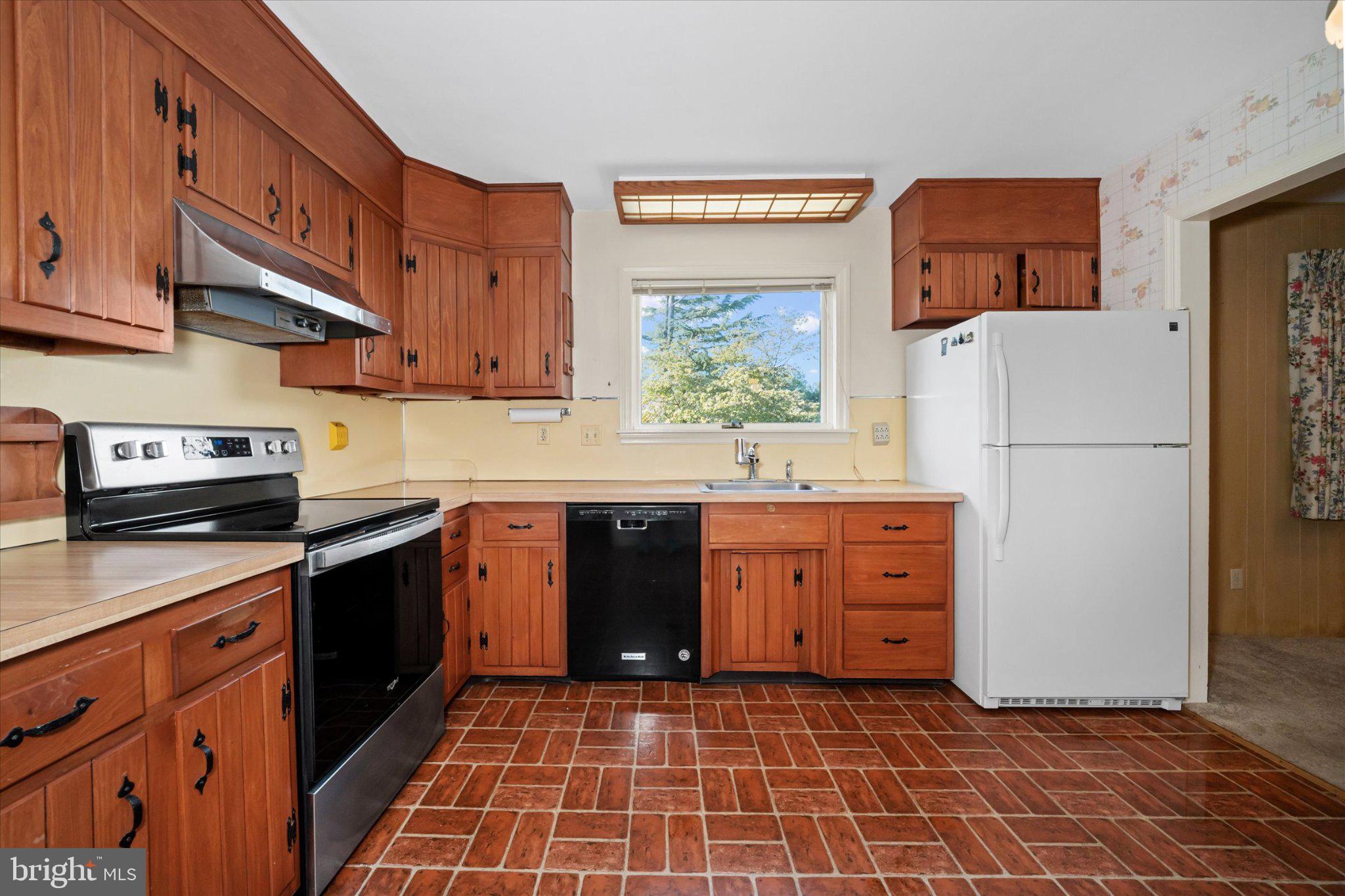 306 Spalding Road Wilmington, DE 19803 - Photo 12 of 39 Gallery Image 12
