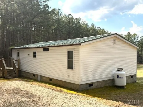$192,500 | 2041 Eureka Mill Road, Keysville, VA 23947