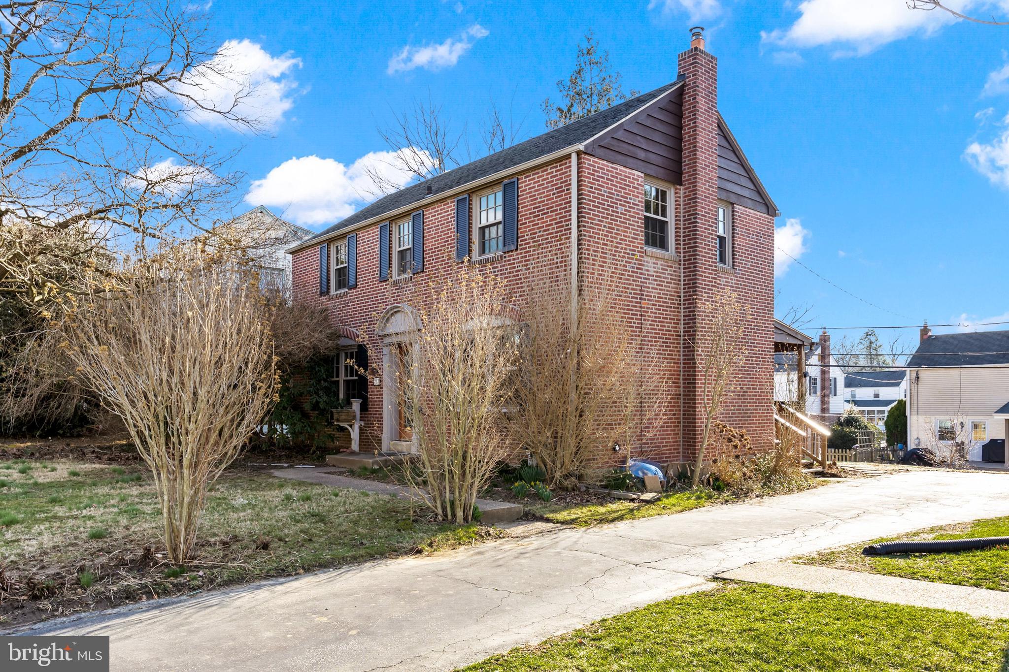 218 Pickwick Road Havertown, PA 19083 - Photo 2 of 29