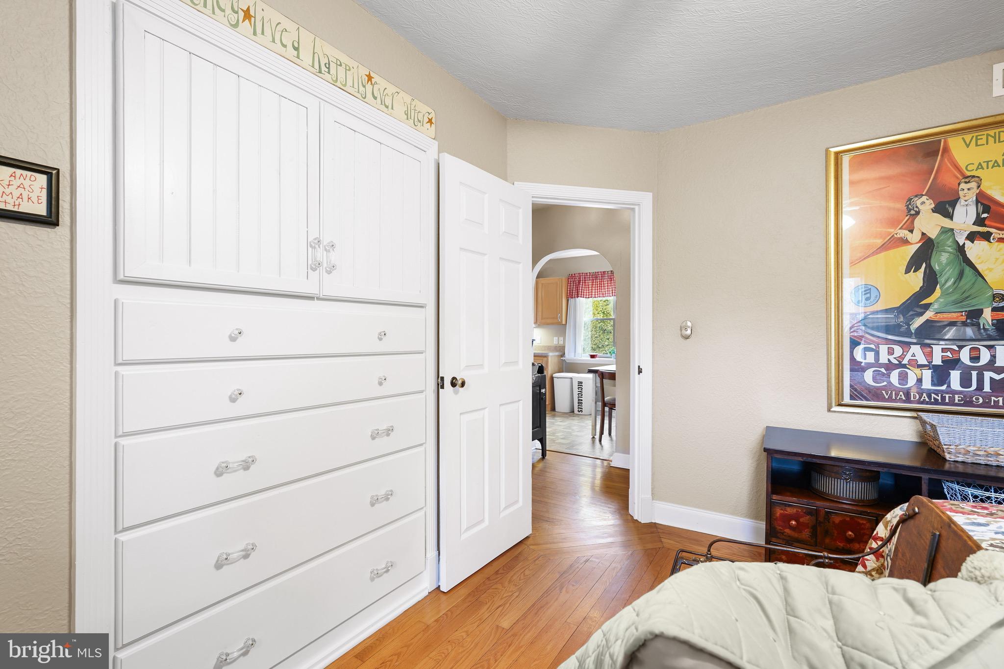 103 Roosevelt Boulevard Elkton, MD 21921 - Photo 21 of 39 Built in dresser