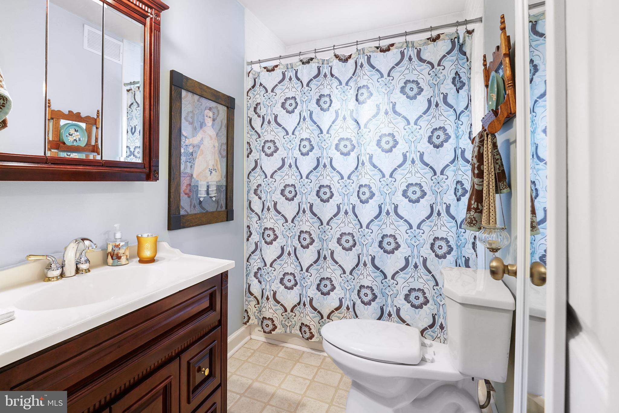 103 Roosevelt Boulevard Elkton, MD 21921 - Photo 22 of 39 Hall Bath