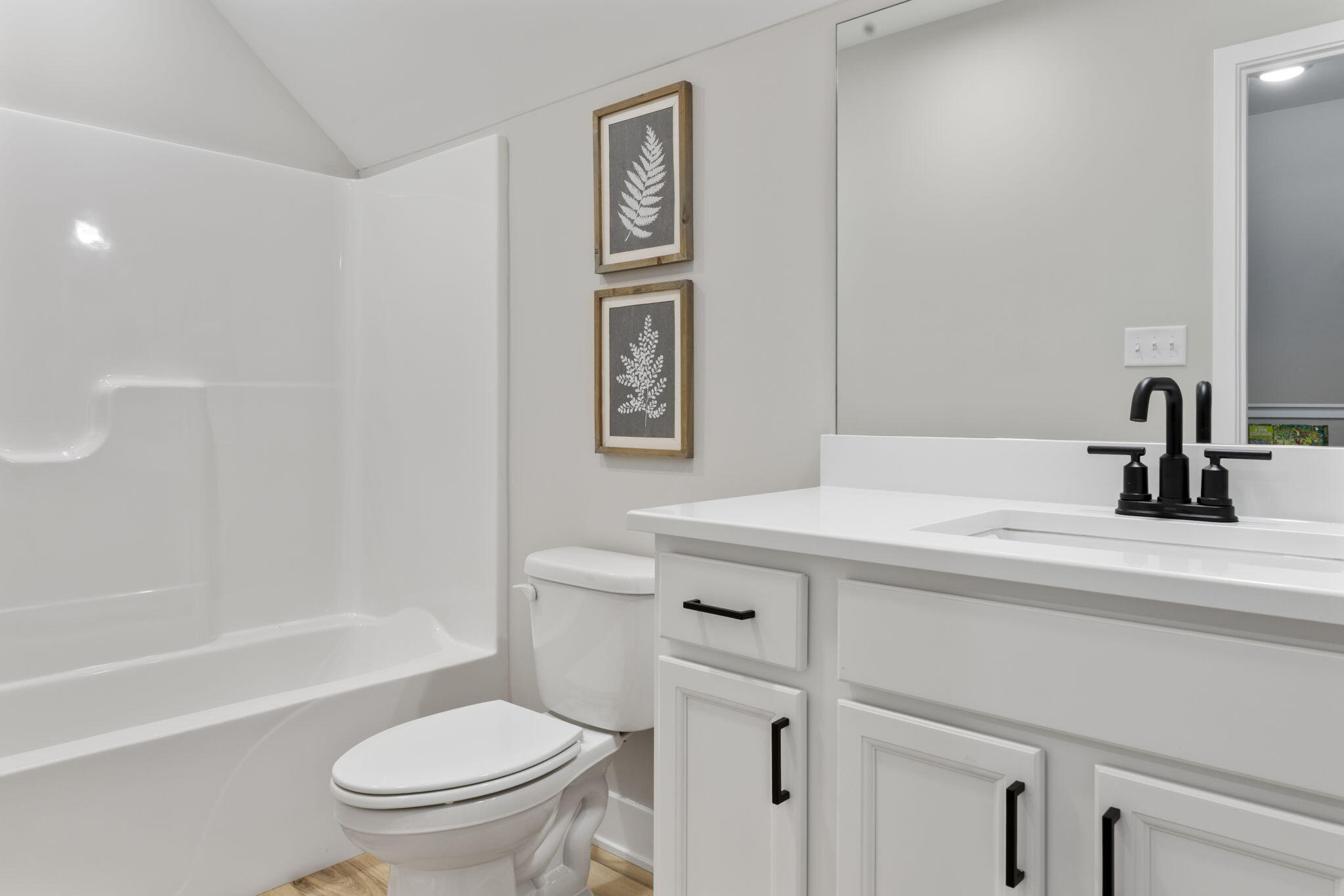 1183 Harbor Way Chesterton, IN 46304 - Photo 18 of 20 a bathroom with a sink a toilet and a bathtub