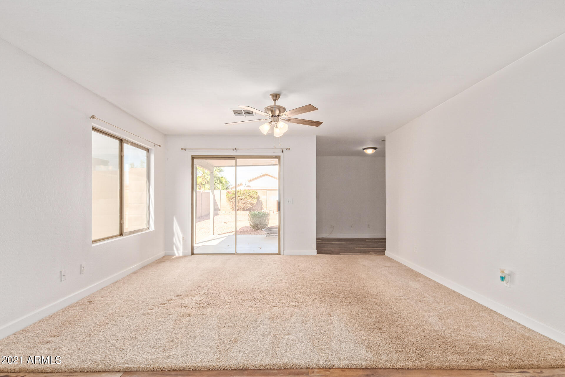 15008 West Calavar Road Surprise, AZ 85379 - Photo 12 of 49 07-Calavar
