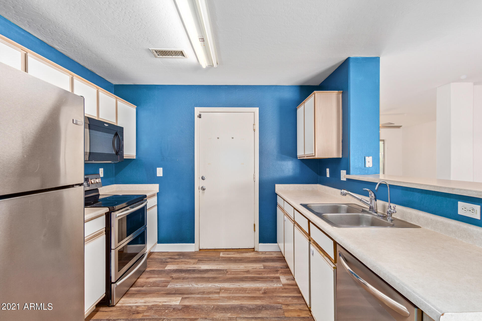 15008 West Calavar Road Surprise, AZ 85379 - Photo 16 of 49 16-Calavar
