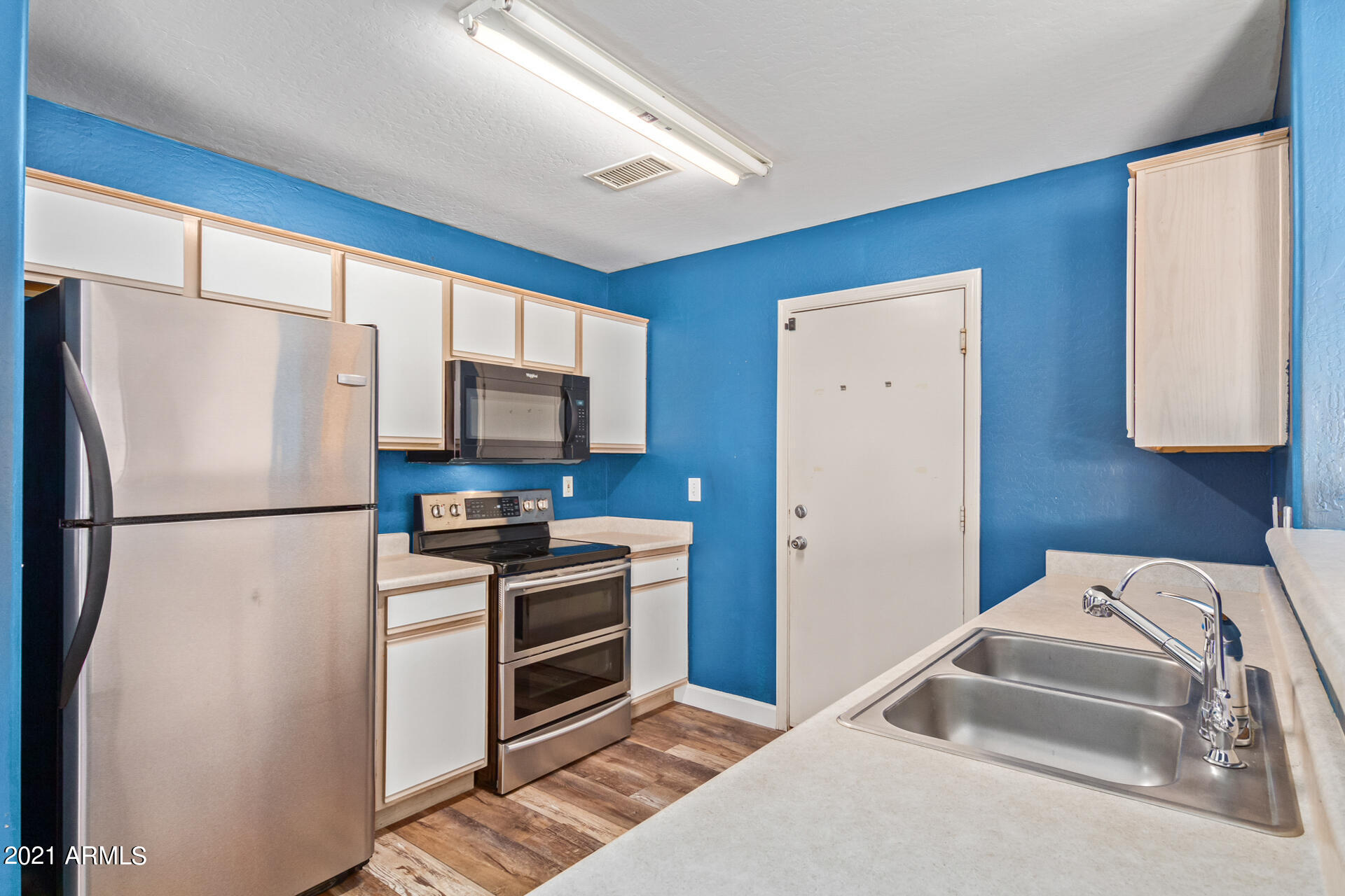 15008 West Calavar Road Surprise, AZ 85379 - Photo 17 of 49 17-Calavar