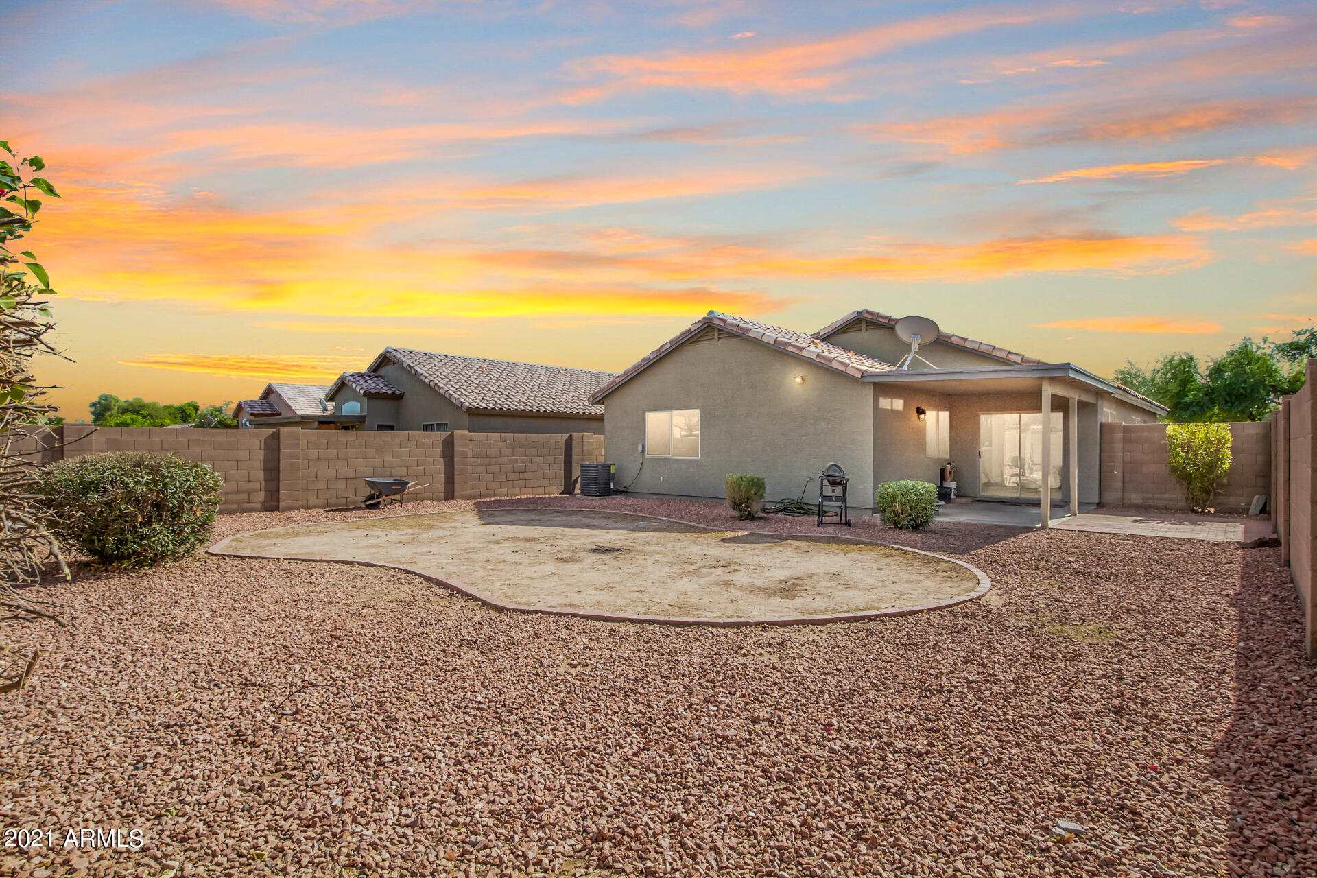 15008 West Calavar Road Surprise, AZ 85379 - Photo 2 of 49 0031-30-Calavar