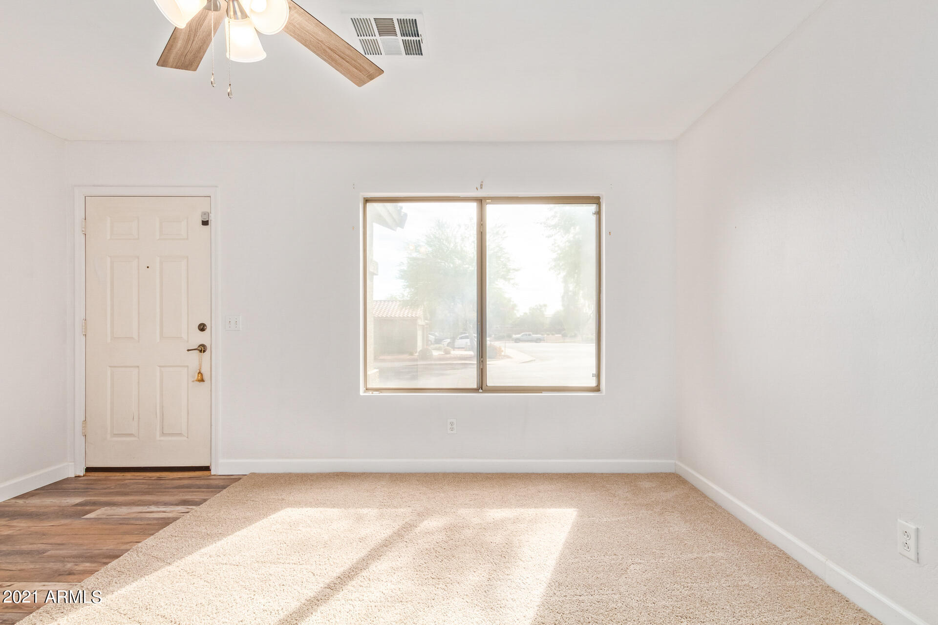 15008 West Calavar Road Surprise, AZ 85379 - Photo 9 of 49 12-Calavar