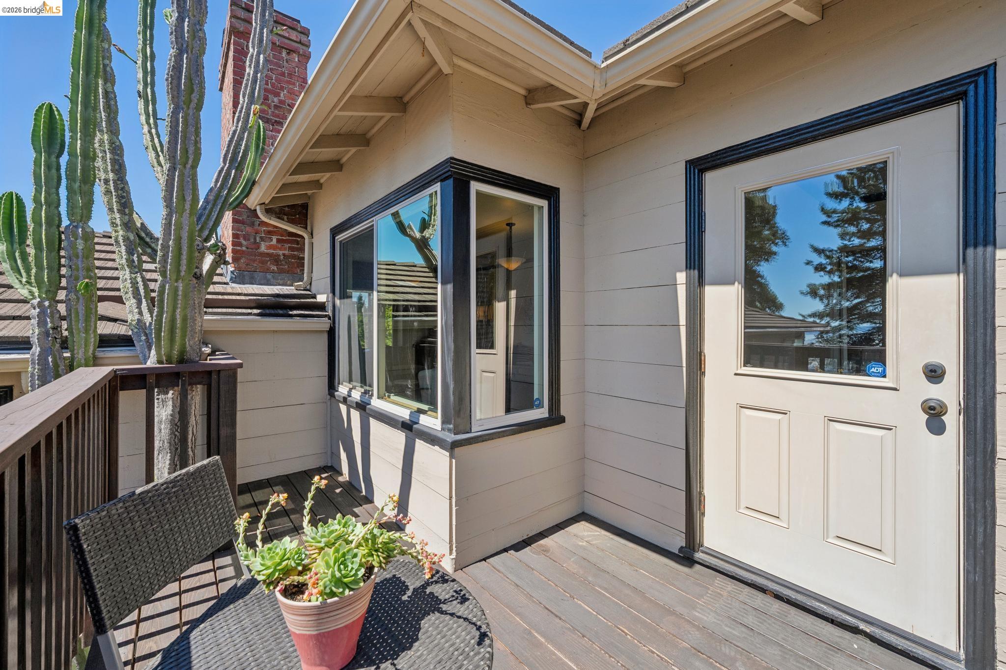 98 Fairlawn Drive Berkeley, CA 94708 - Photo 37 of 85