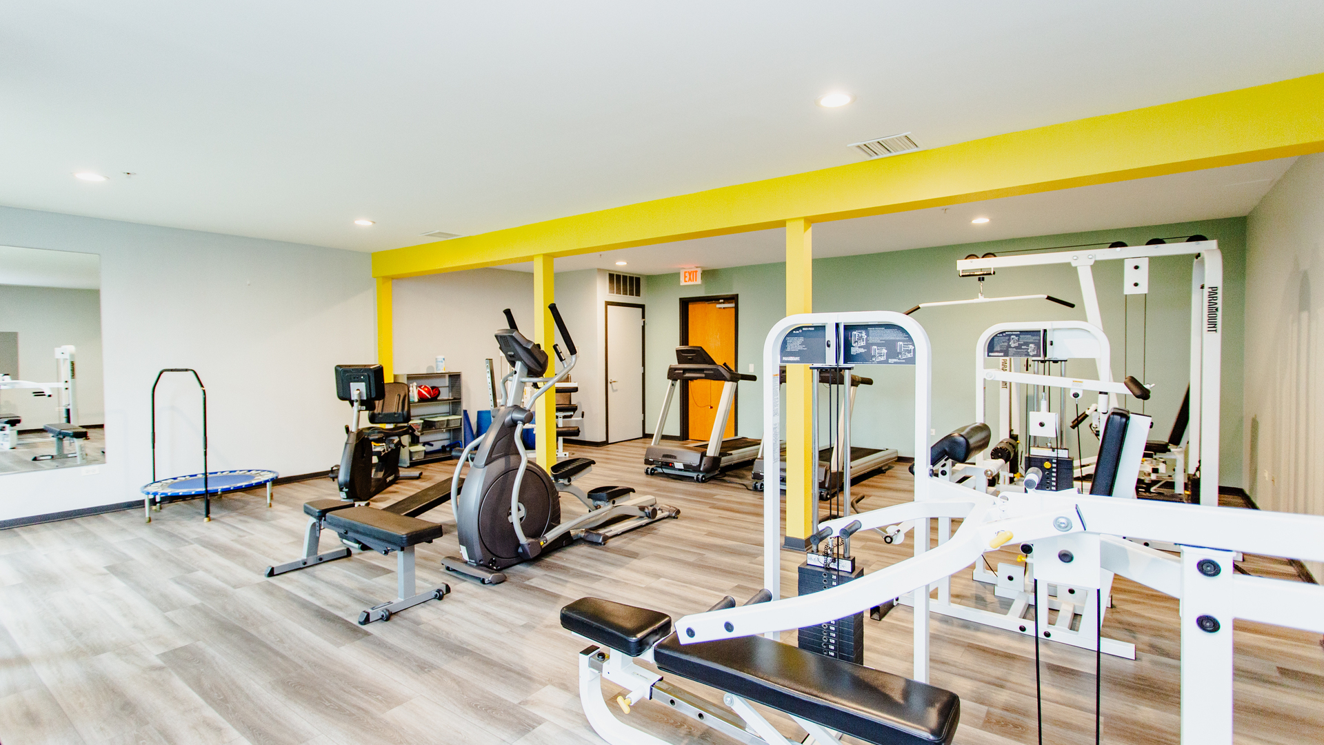 7243 Madison Street, Unit 310 Forest Park, IL 60130 - Photo 21 of 23 a view of a room with gym equipment