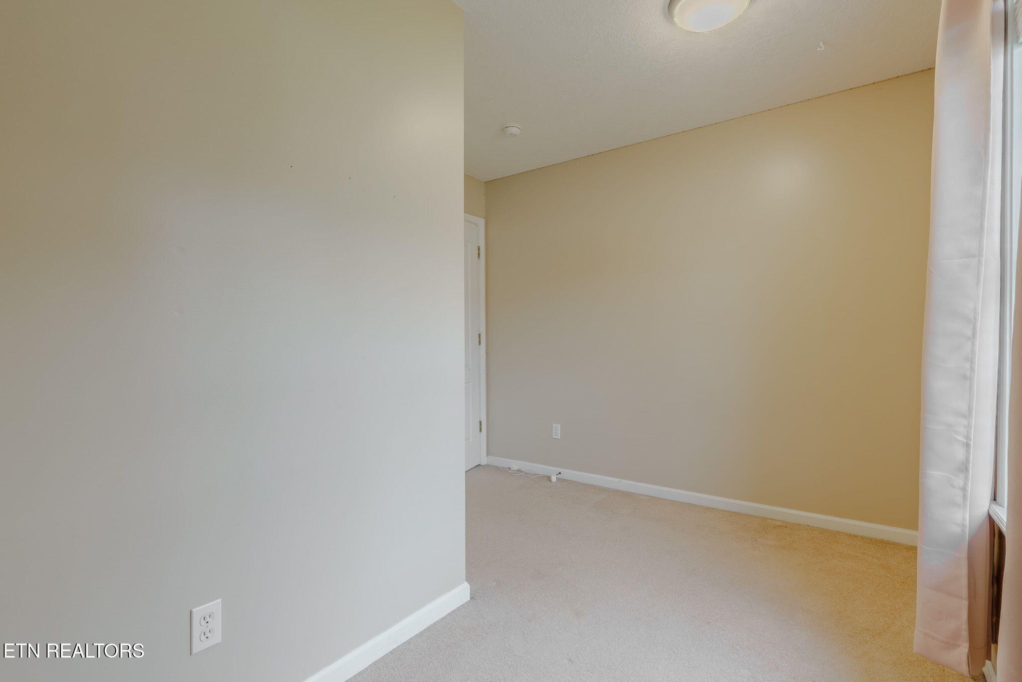 6622 Carina Lane Corryton, TN 37721 - Photo 25 of 30 a view of small space