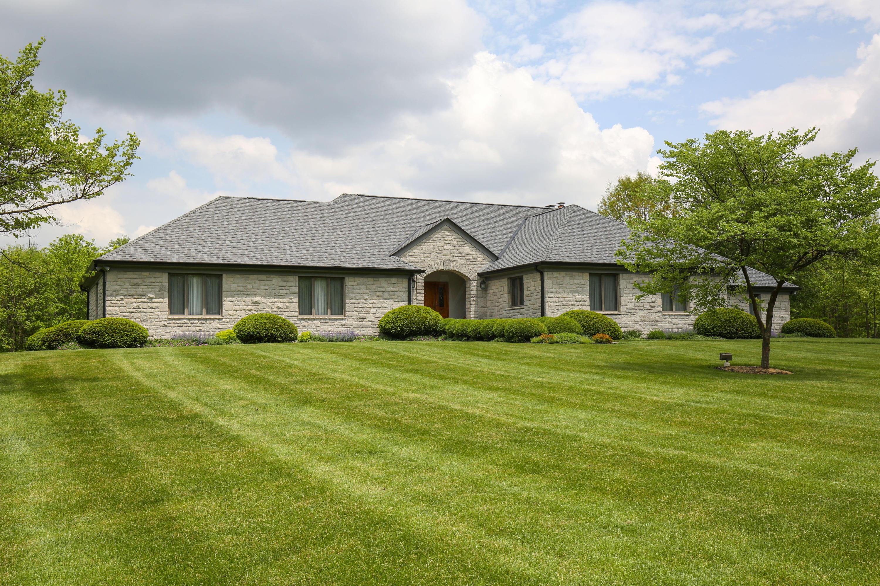 8910 Diley Road Pickerington, OH 43147 - Photo 1 of 72