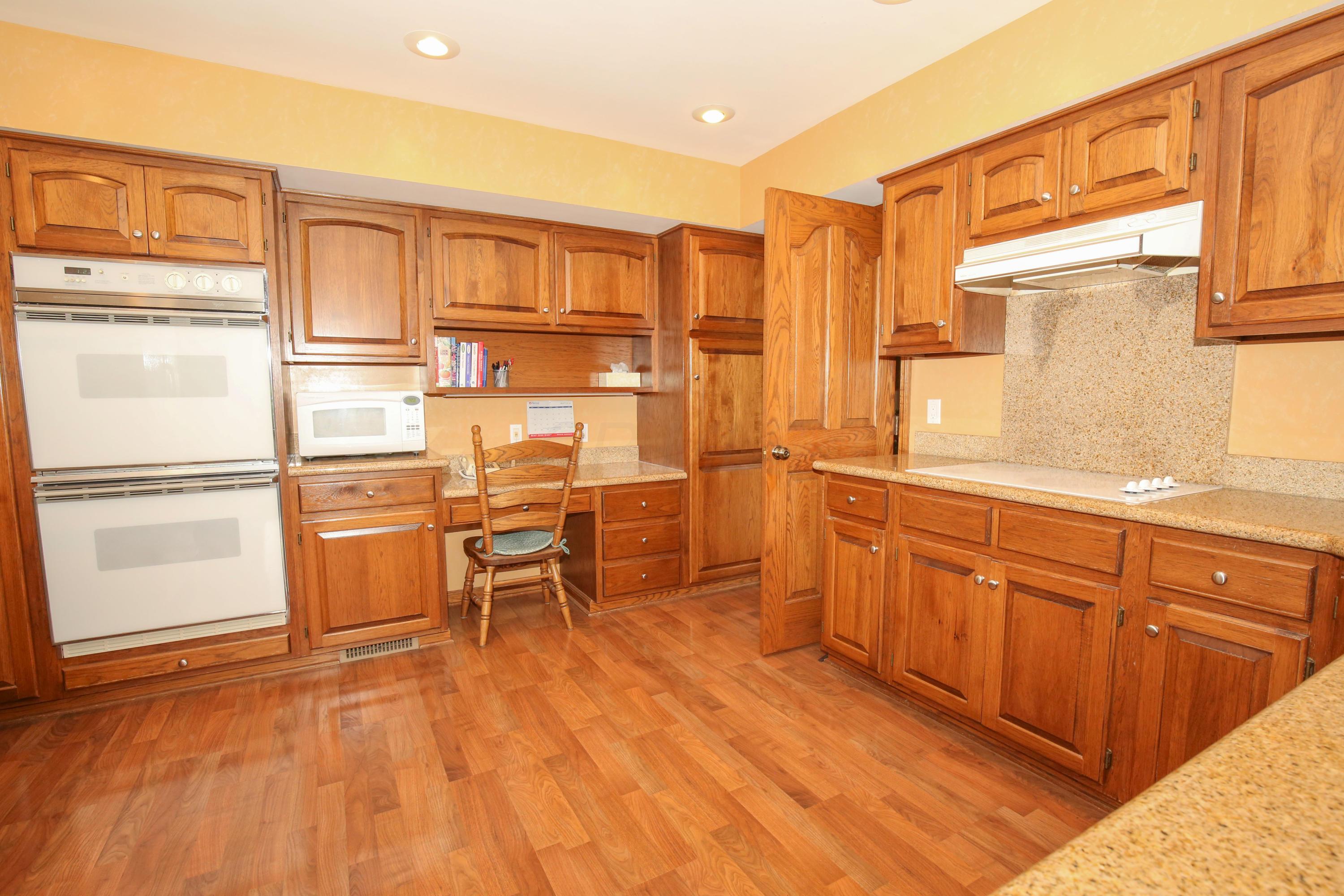 8910 Diley Road Pickerington, OH 43147 - Photo 14 of 72