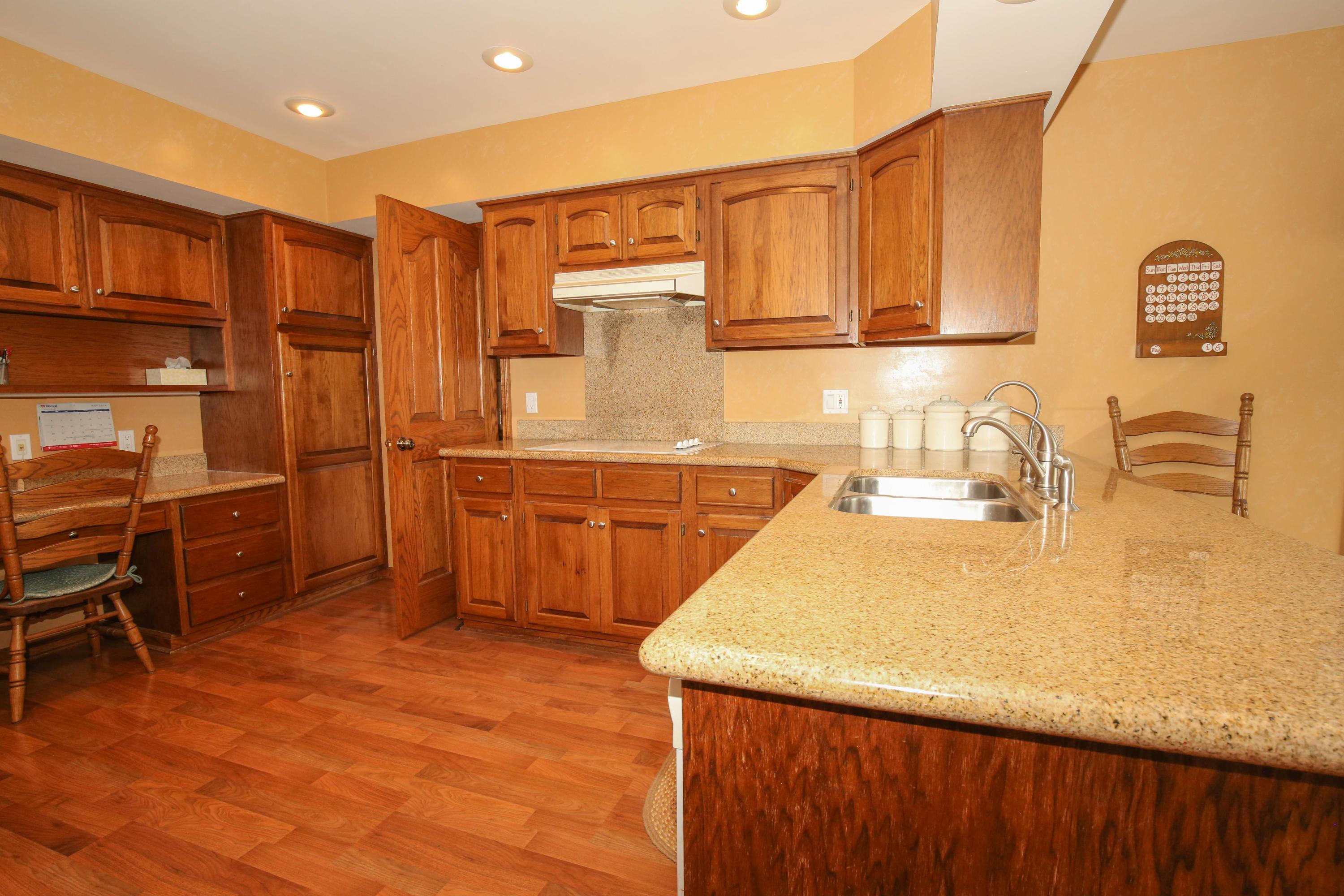 8910 Diley Road Pickerington, OH 43147 - Photo 15 of 72