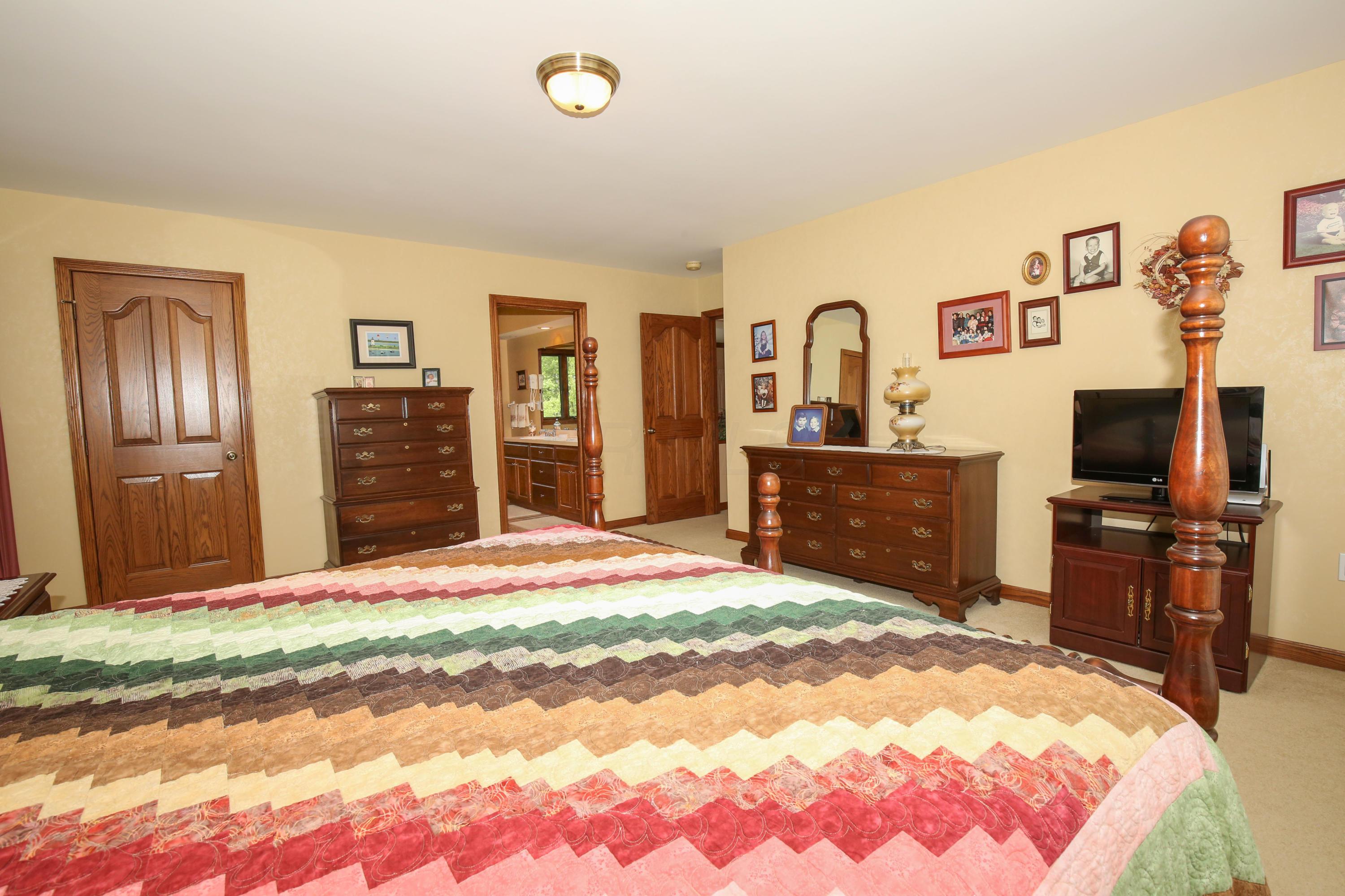 8910 Diley Road Pickerington, OH 43147 - Photo 38 of 72
