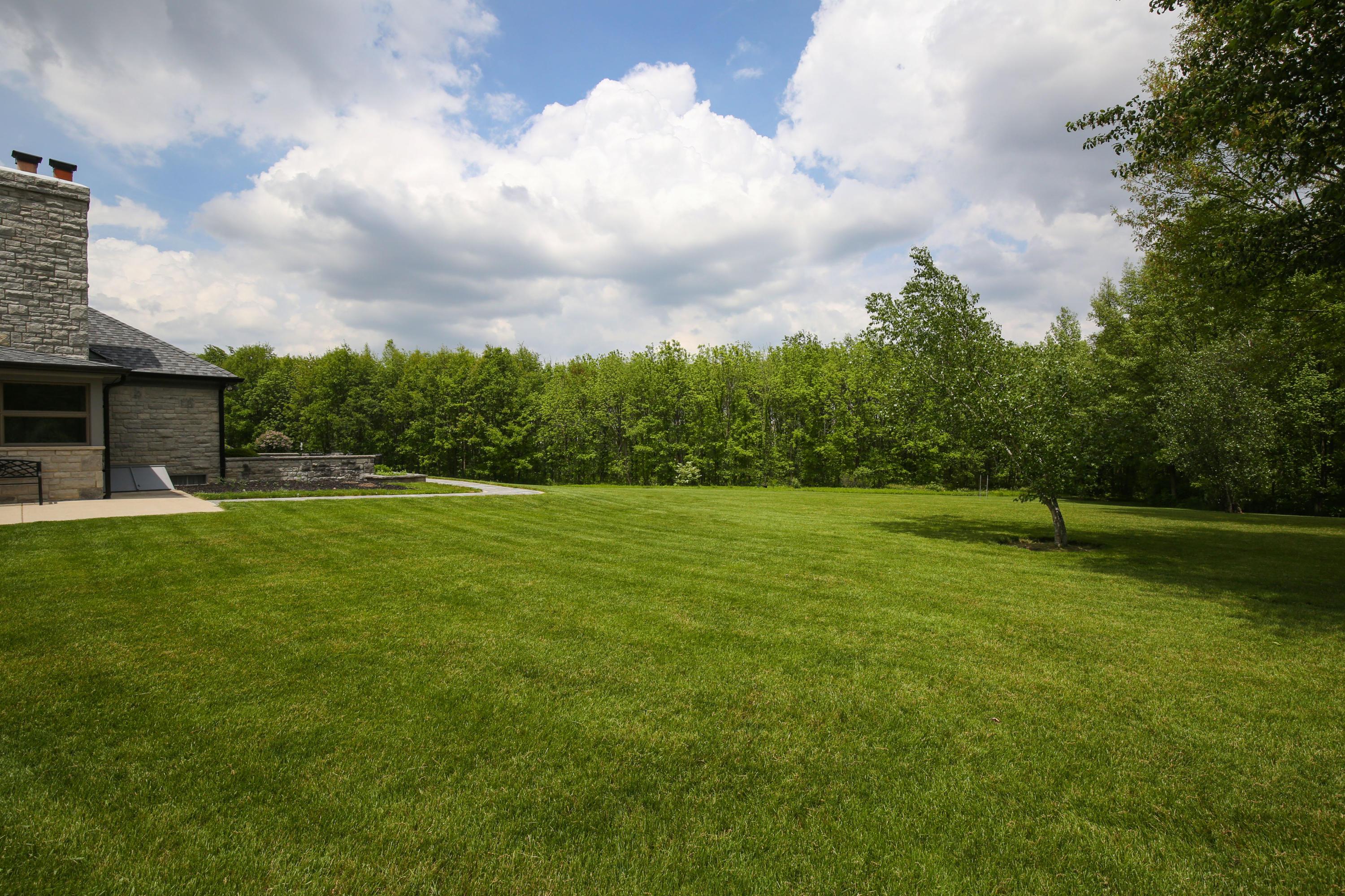 8910 Diley Road Pickerington, OH 43147 - Photo 9 of 72