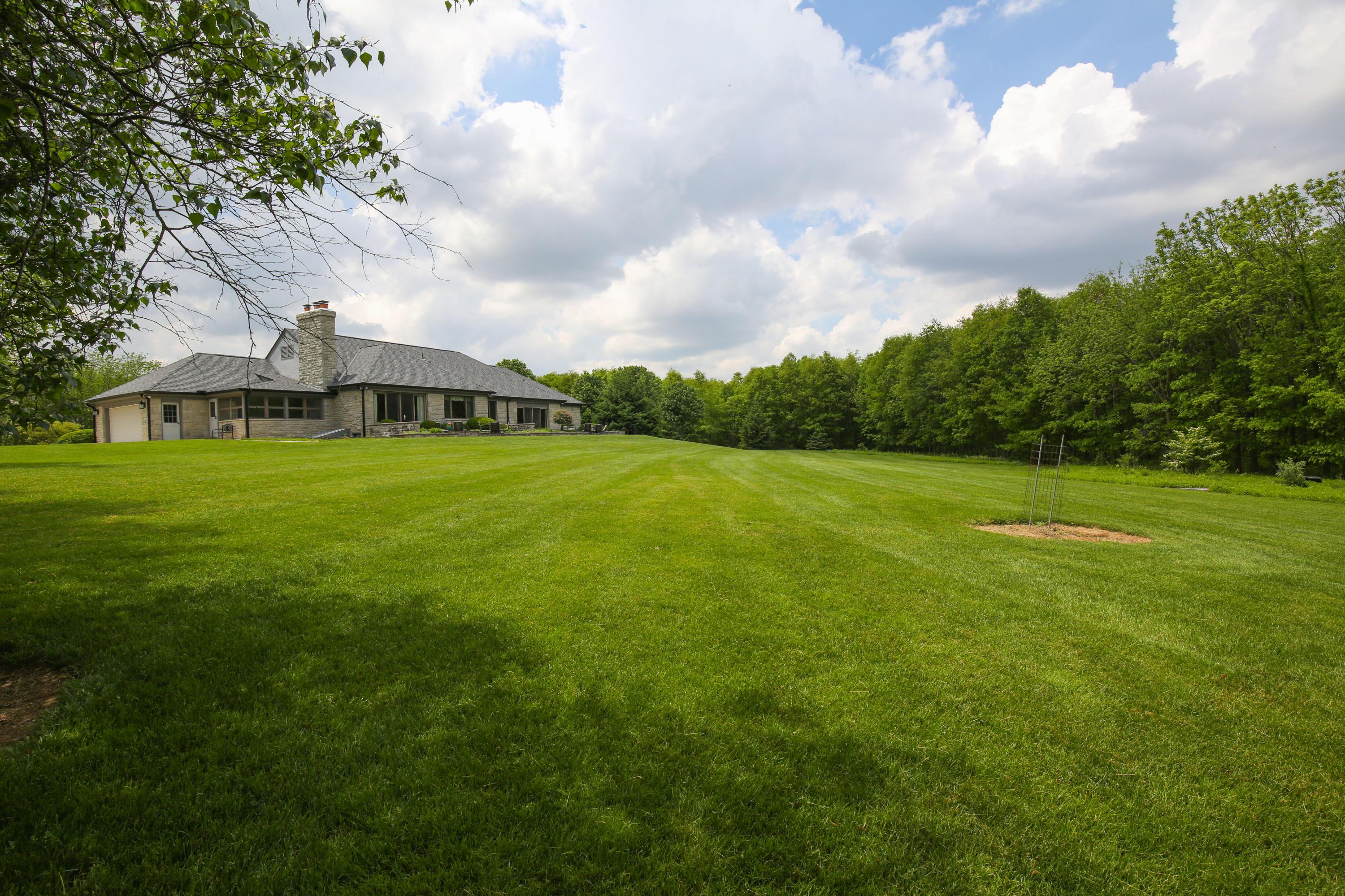 8910 Diley Road Pickerington, OH 43147 - Photo 10 of 72